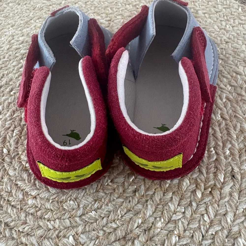 Pipit Two-Tone Suede Shoes